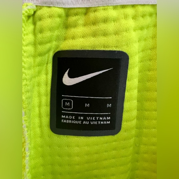 Nike size M women’s tech fleece matching set - Picture 12 of 14